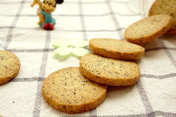 ���ַ�ζ�����ɵ�����