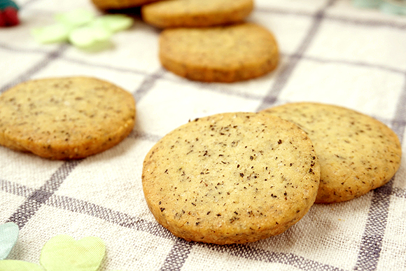 ���ַ�ζ�����ɵ�����