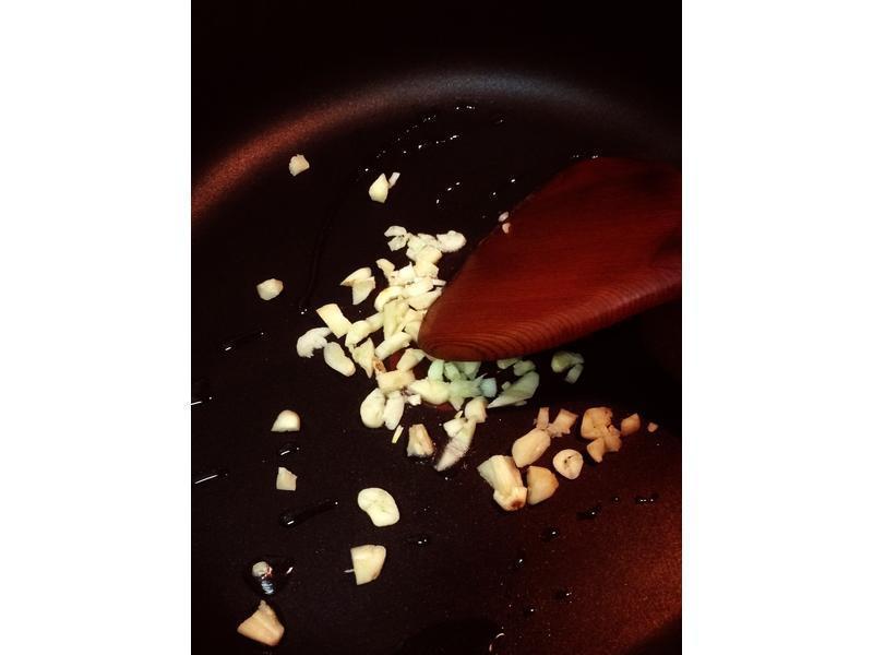 �����Ӻ�ϵ�С��¾ƺò˻ƽ����ȵ�����