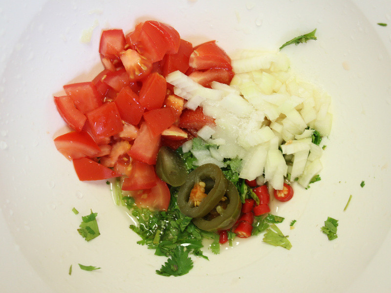 CLASSICO义大利面酱~番茄肉酱卷饼佐水果莎莎酱的做法