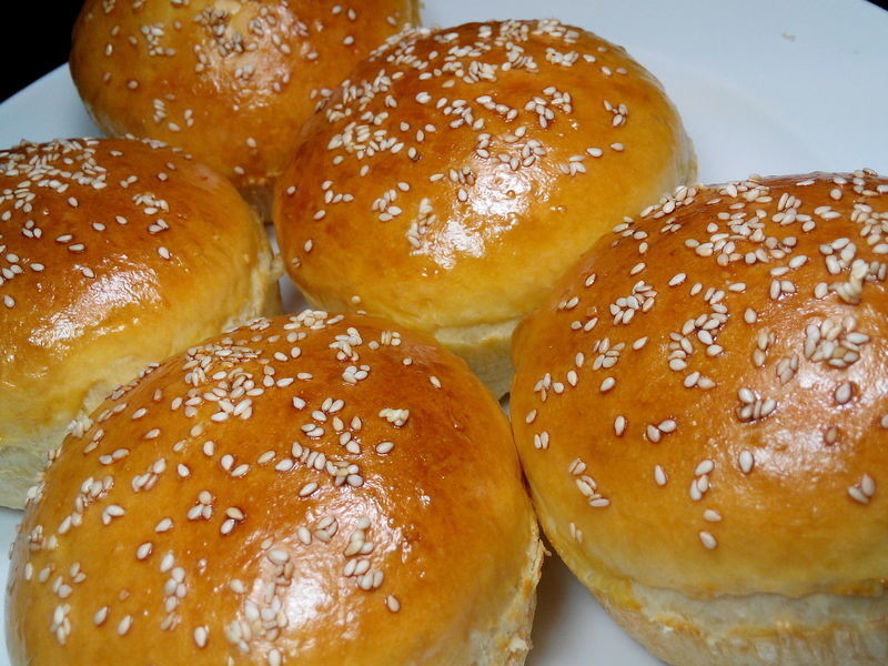 自制汉堡面包餐的做法