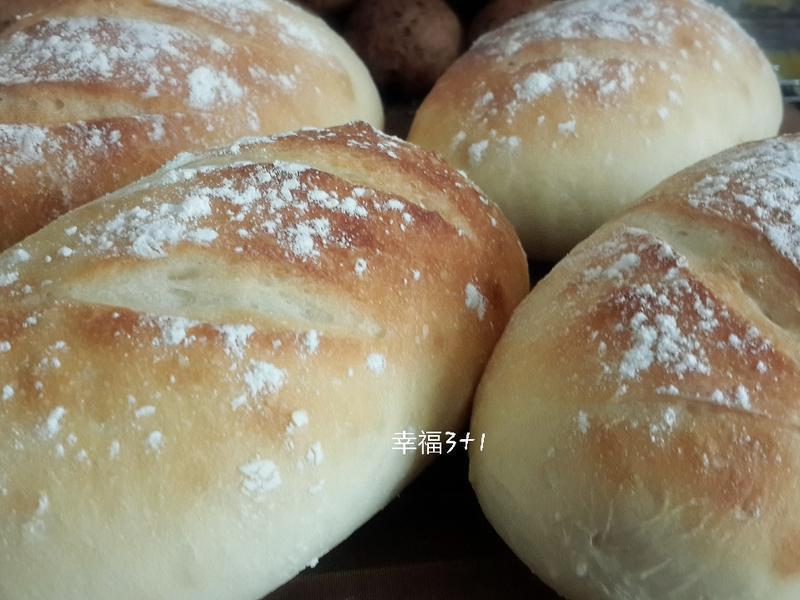 法国长棍面包(105T 面包机)的做法