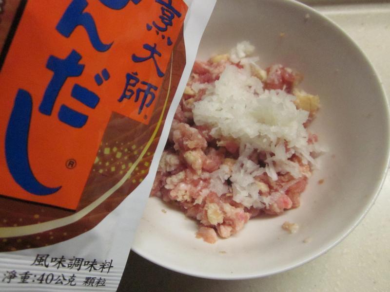 �����ܲ�ʨ��ͷ������