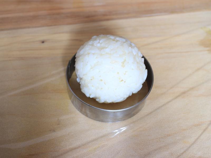 �ͷ缦���׺���_С��ʳ�õ�����