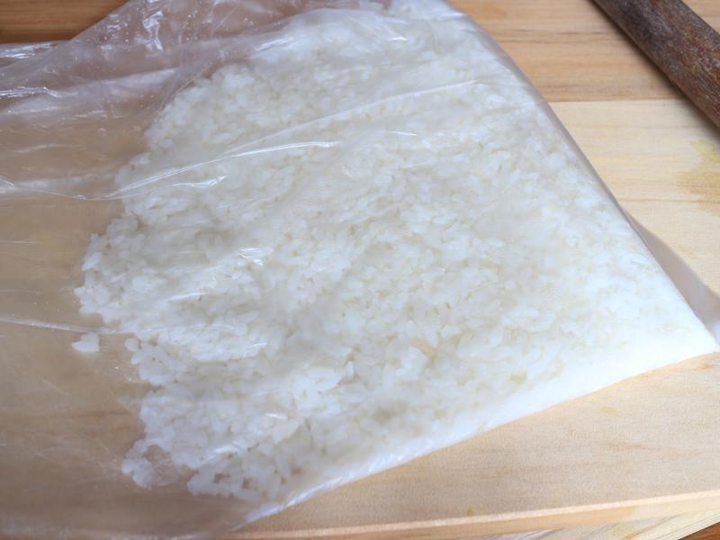 �ͷ缦���׺���_С��ʳ�õ�����