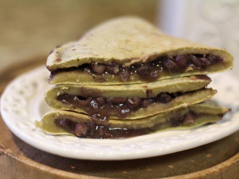 香浓美味的抹茶蜜红豆麦煎饼?的做法