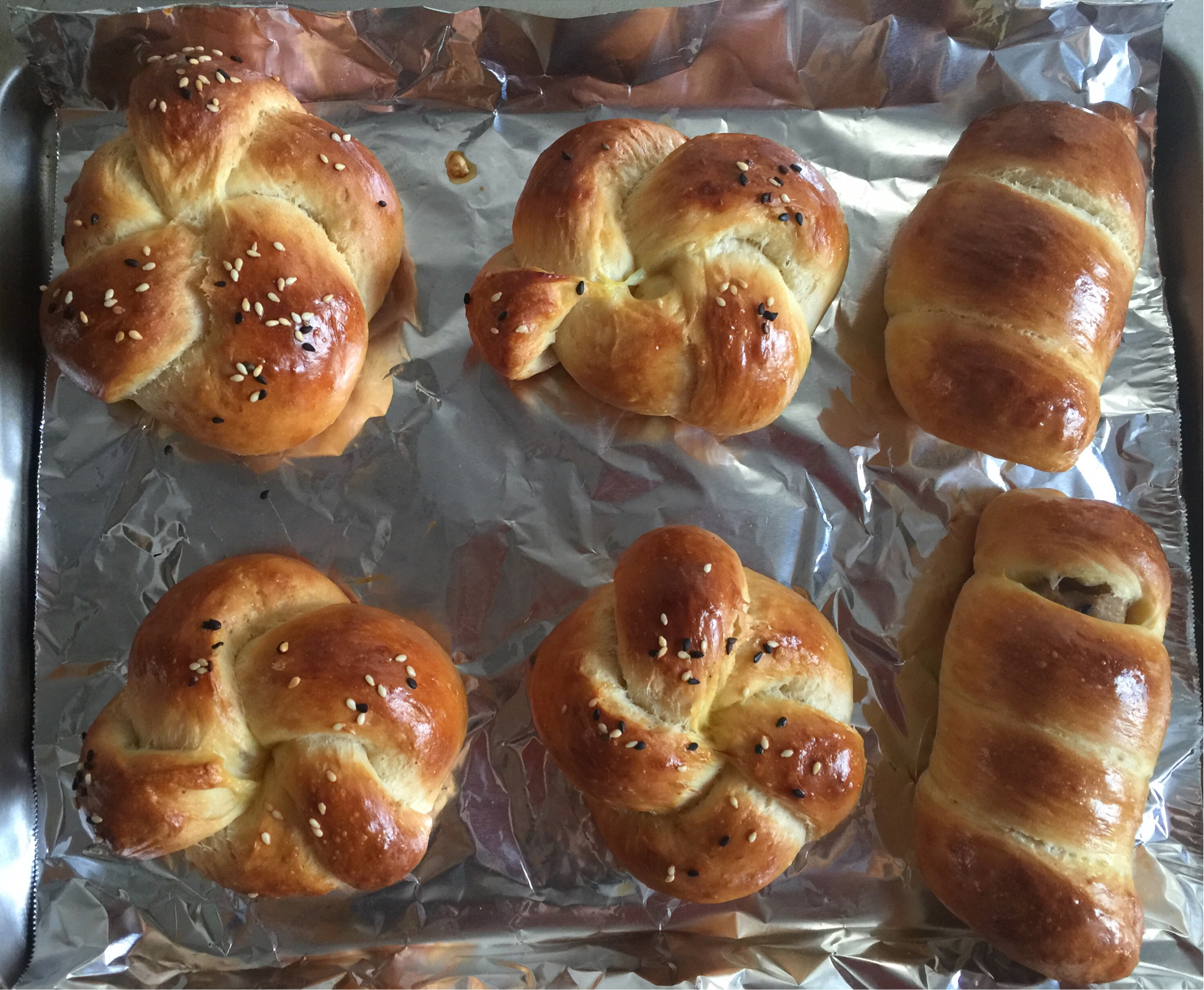 自制香肠热狗面包的做法