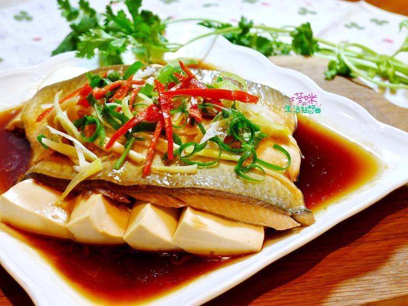 虱目鱼肚豆腐蒸的做法