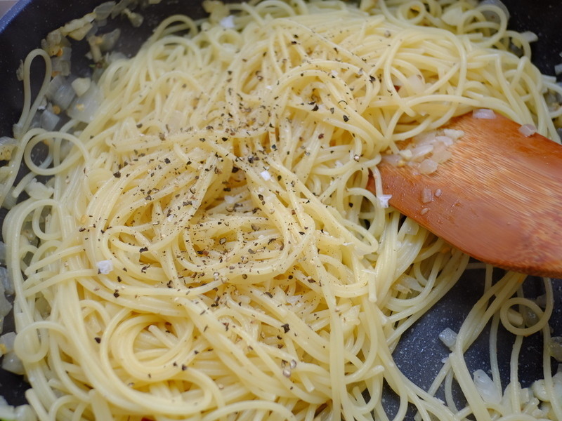 [A cook] �������������������������