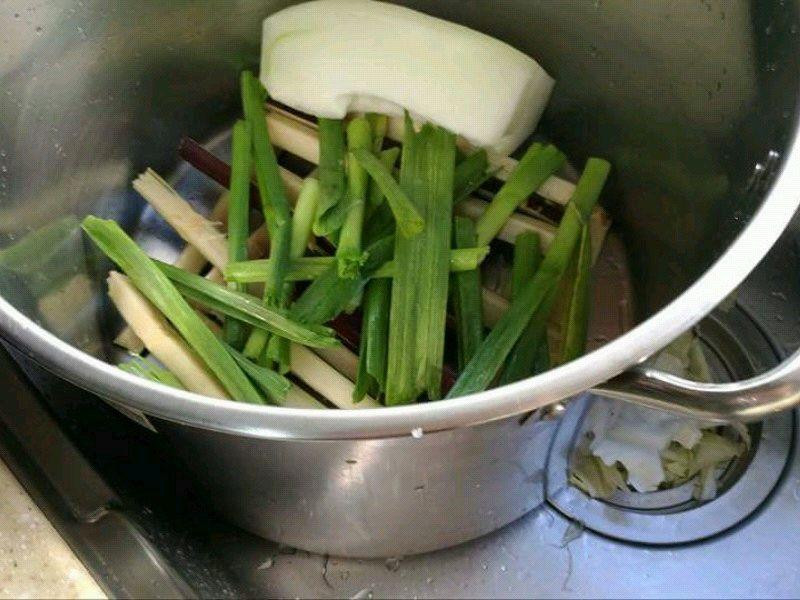 �����˶��Ϸ������