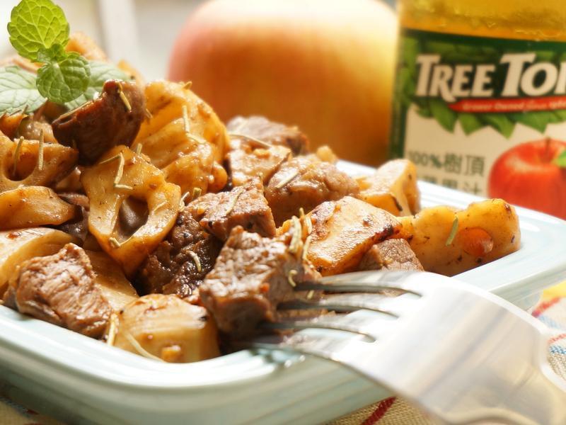 迷迭香莲藕骰子牛的做法