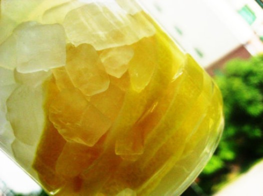 ���ʴ׵�����