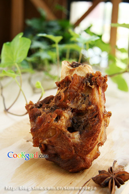 东北酱骨头的做法