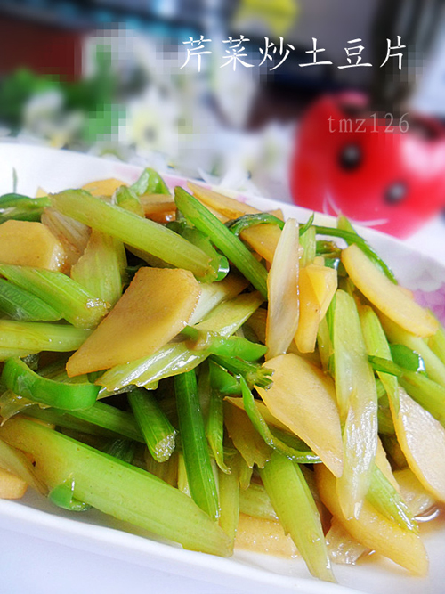 �۲˳�����Ƭ������