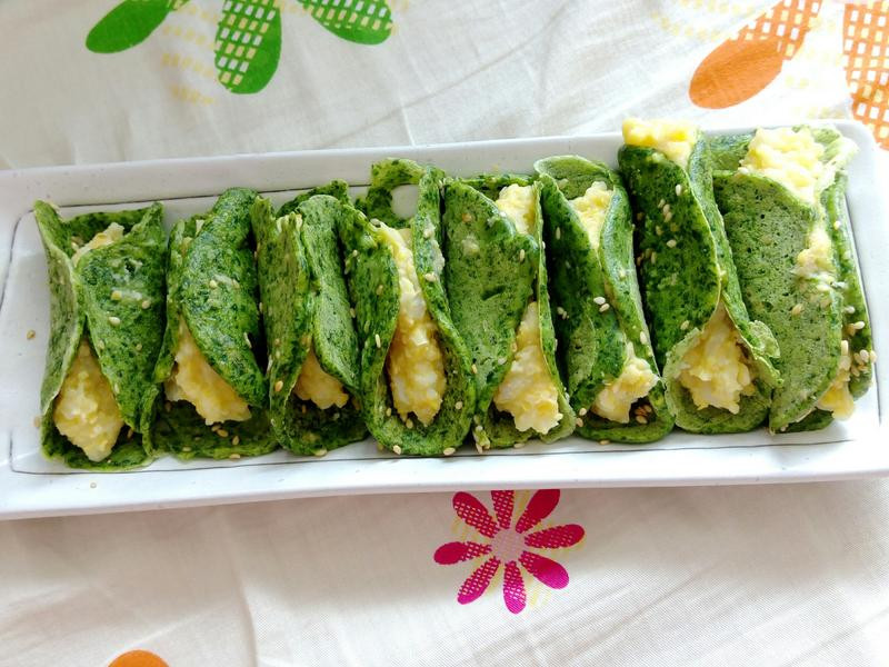 野菜薄饼卷佐洋芋玉米泥的做法