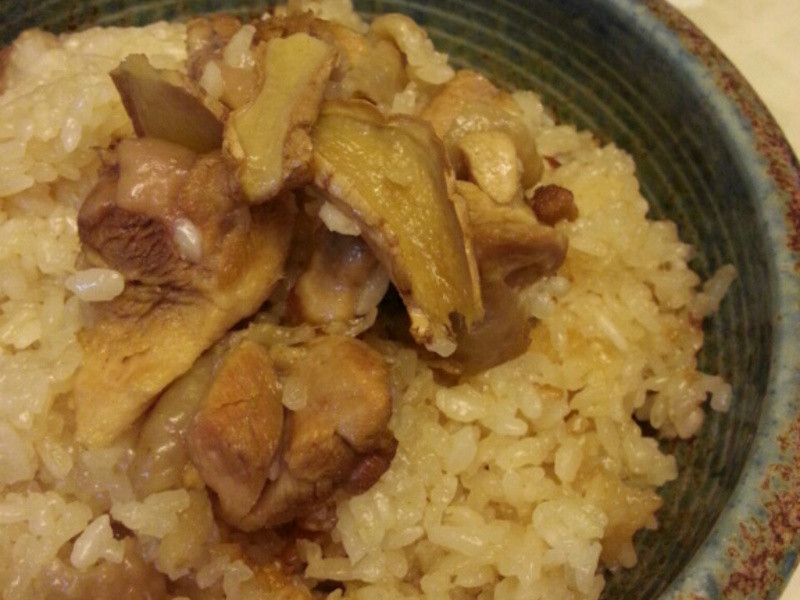 鸡腿麻油饭的做法