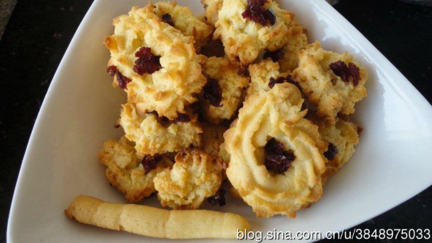 冬日暖心甜点【蔓越莓曲奇】的做法