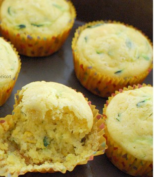 奶香味玉米小蛋糕的做法