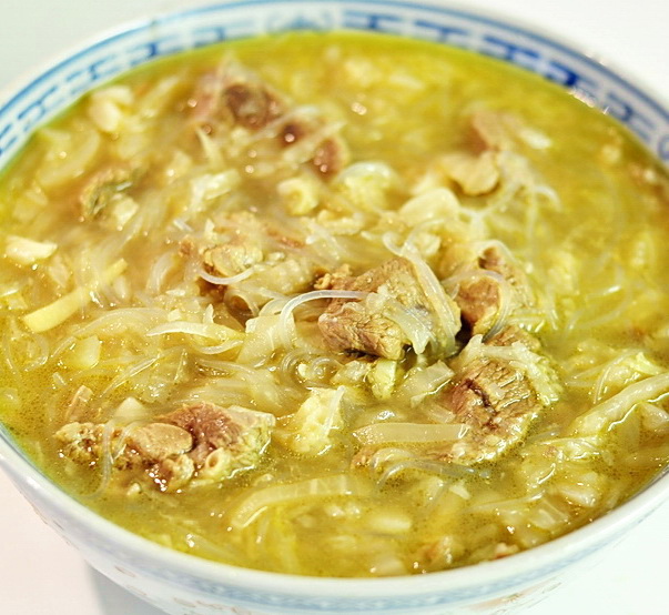 羊肉酸菜粉丝煲的做法