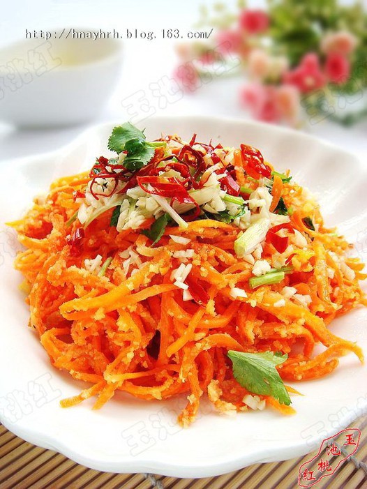 粉蒸胡萝卜丝的做法