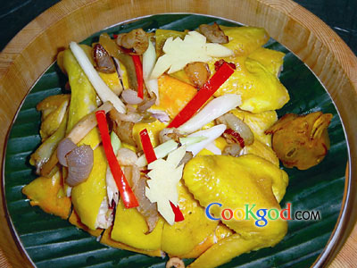 农家木盆蒸鸡的做法