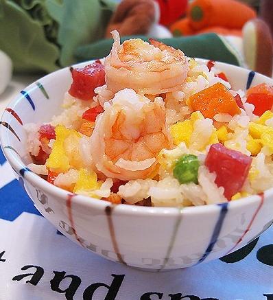 妈妈的味道【虾仁碎金饭】的做法