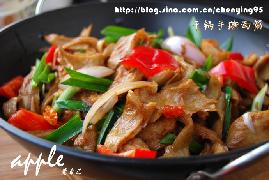 干锅手撕面筋的做法