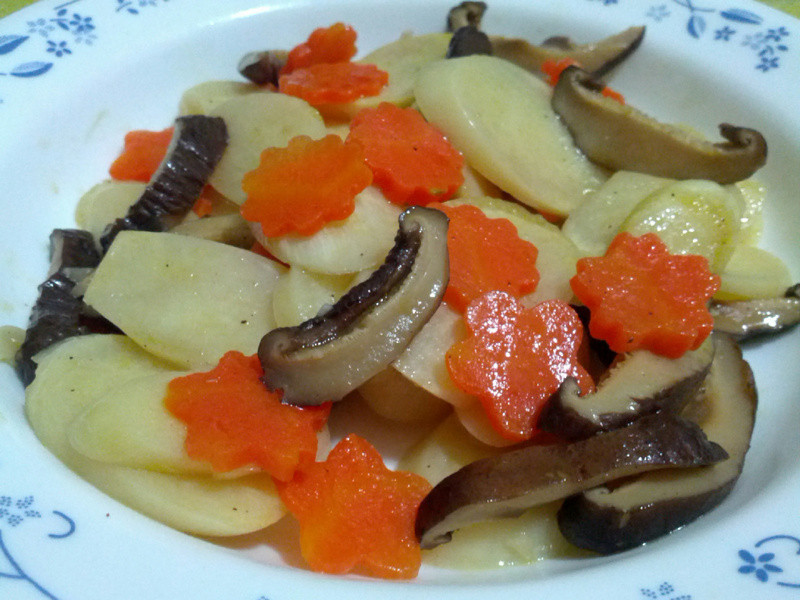 清炒茭白笋的做法