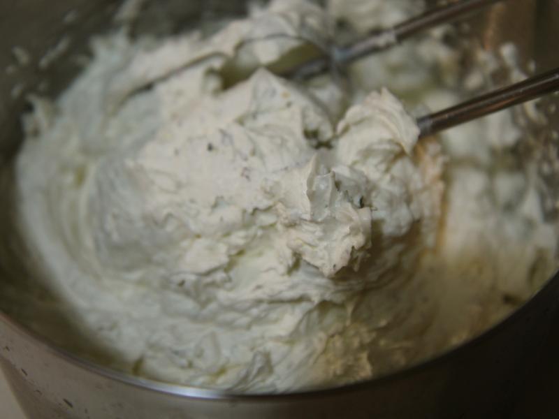 自制蒜香奶油酱的做法