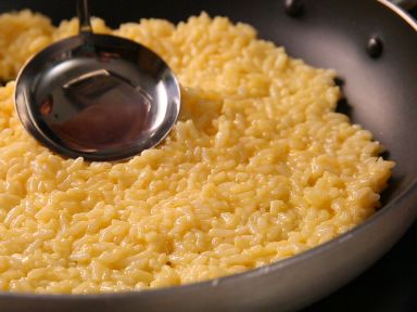 �׷�����������