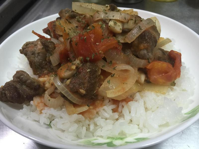 番茄牛肉饭的做法