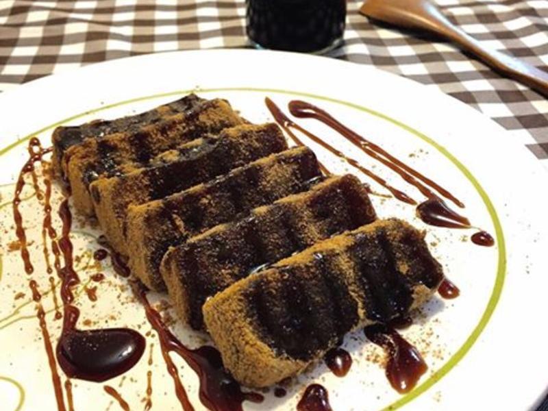 黑糖凉糕佐黑糖蜜的做法