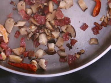 �����˸�������������