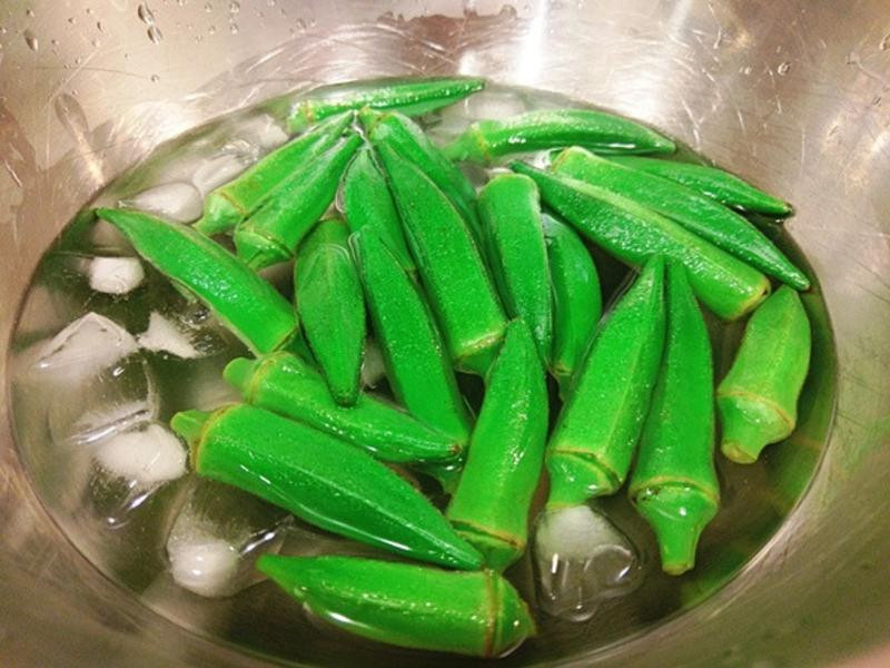 �����Ϻ�ʵ�����