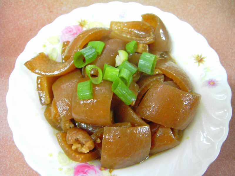 父亲的拿手菜-Q弹猪皮(厚)的做法