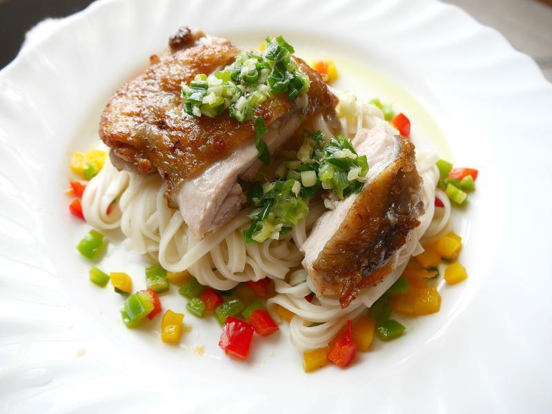 ��ɫ���ͼ����������