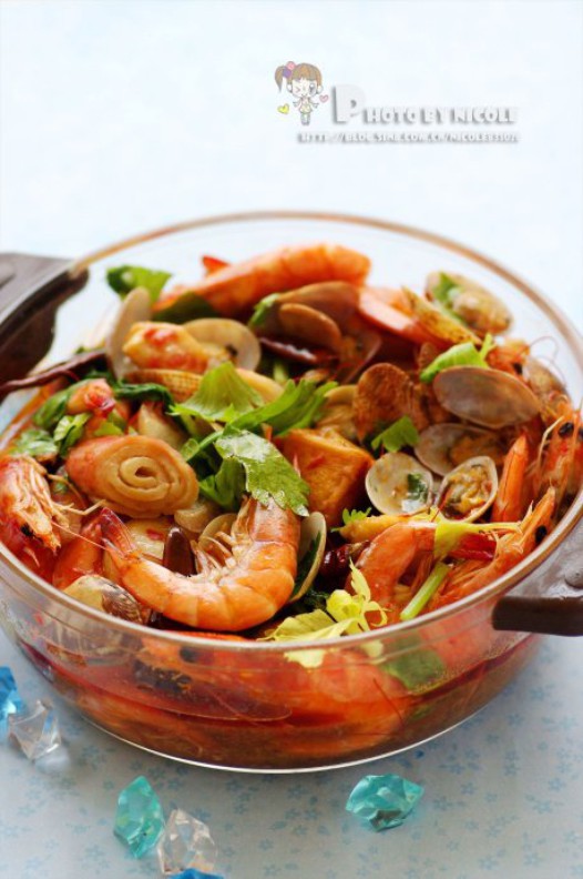 香辣海鲜锅的做法