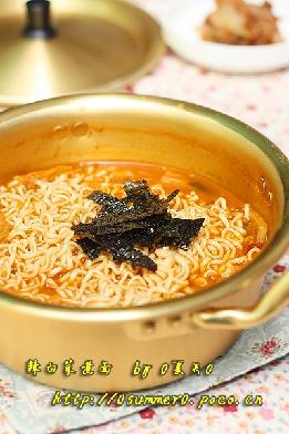 金锅--辣白菜煮面的做法