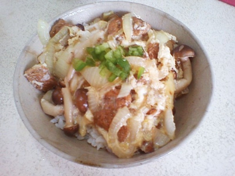 罐头做日式滑蛋盖饭-好菇道菇idea的做法