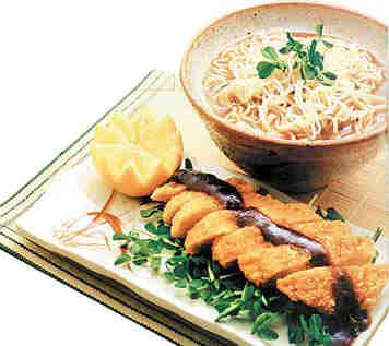 酱油味生面伴吉列猪扒的做法