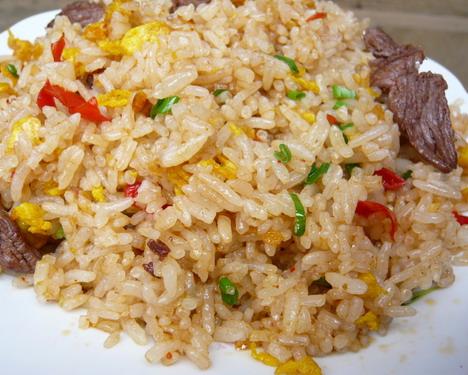 香辣蛋炒饭的做法