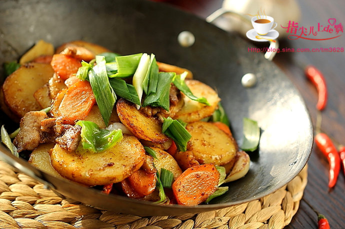 �����ɹ�ӭ����---�ɹ�����Ƭ������