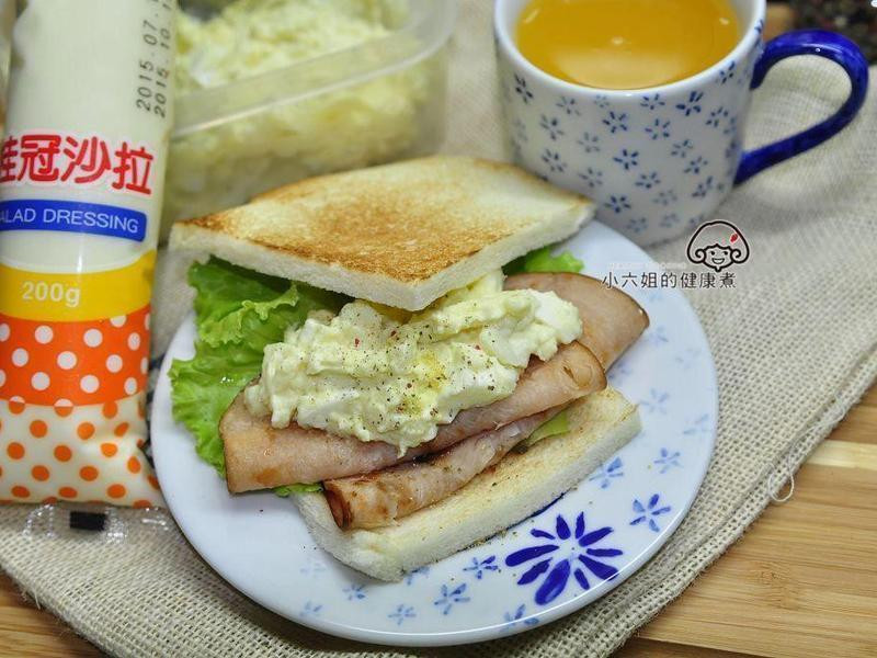 薯沙拉火腿三明治[满分早点X桂冠沙拉}的做法