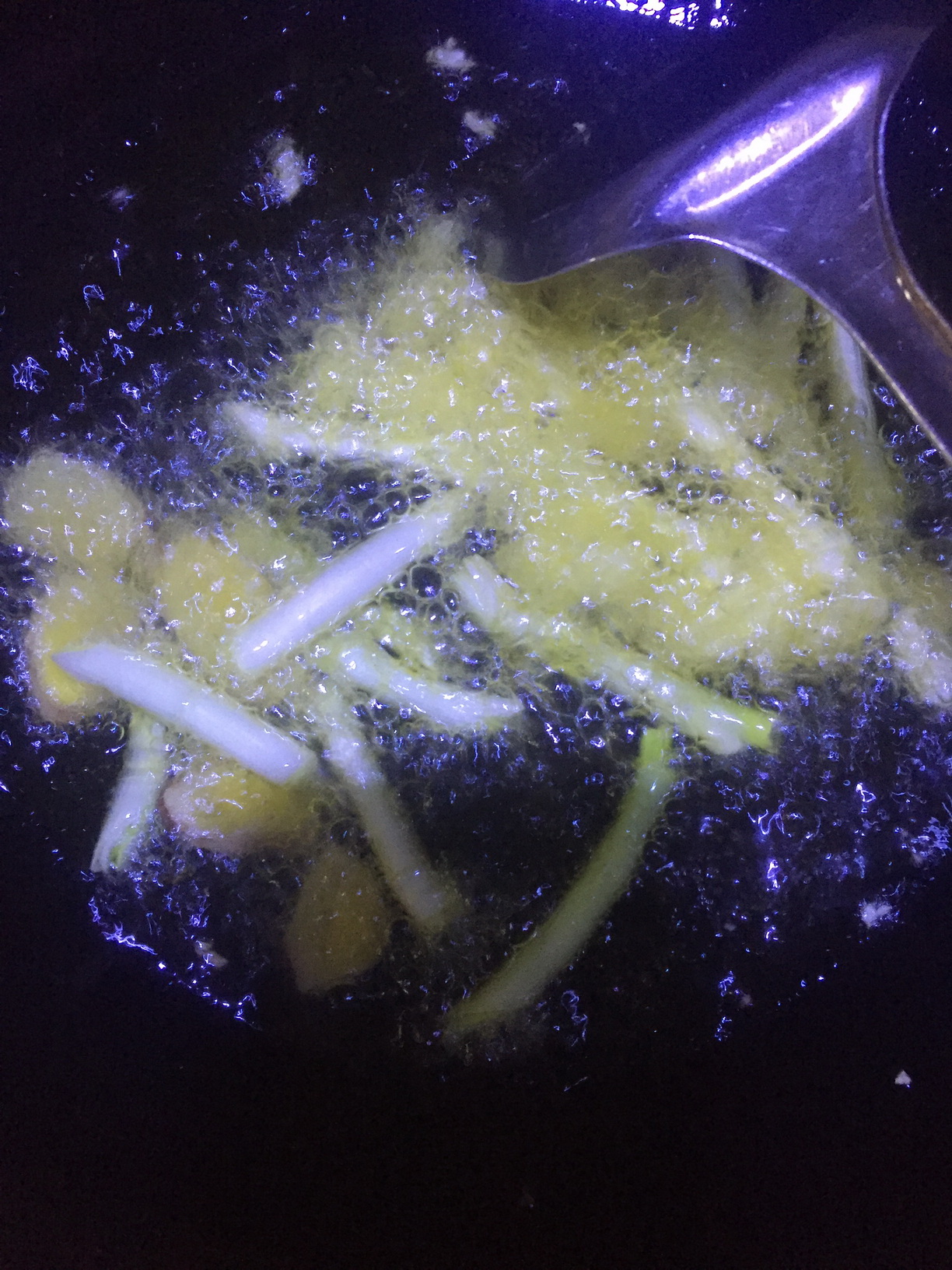 ��ζ����������