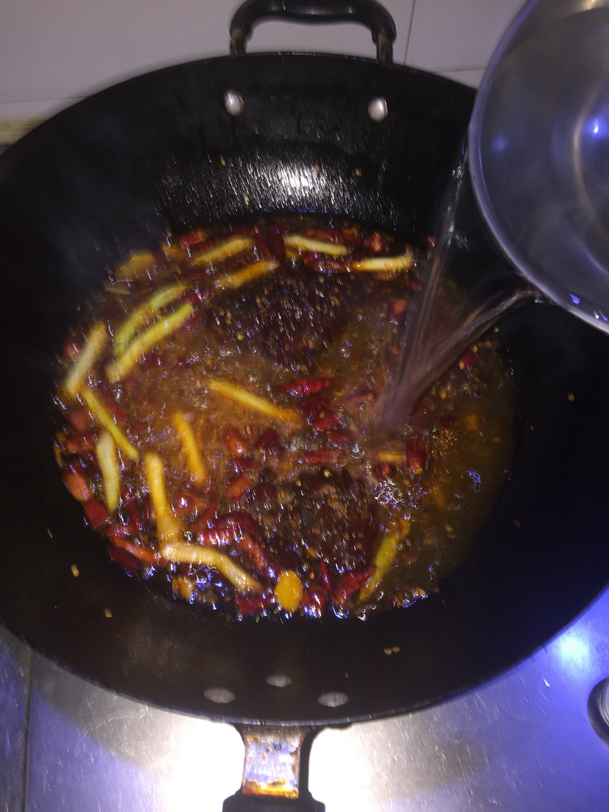 ��ζ����������