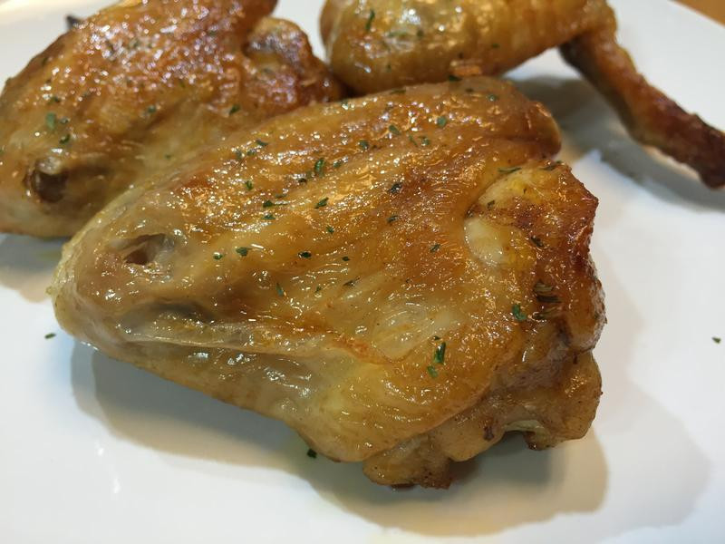 义式香料烤鸡翅的做法
