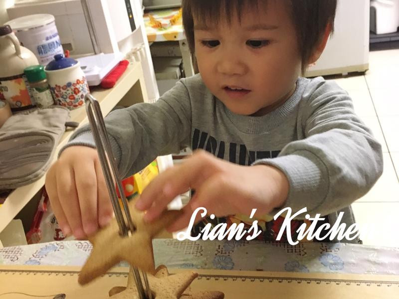 ����ʥ�����µĽ������������