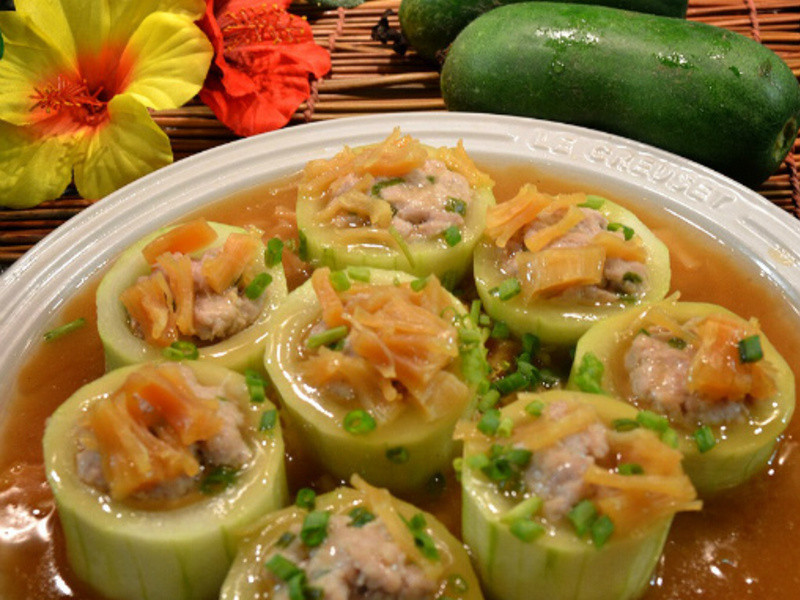 �ɱ���������ڹϵ�����