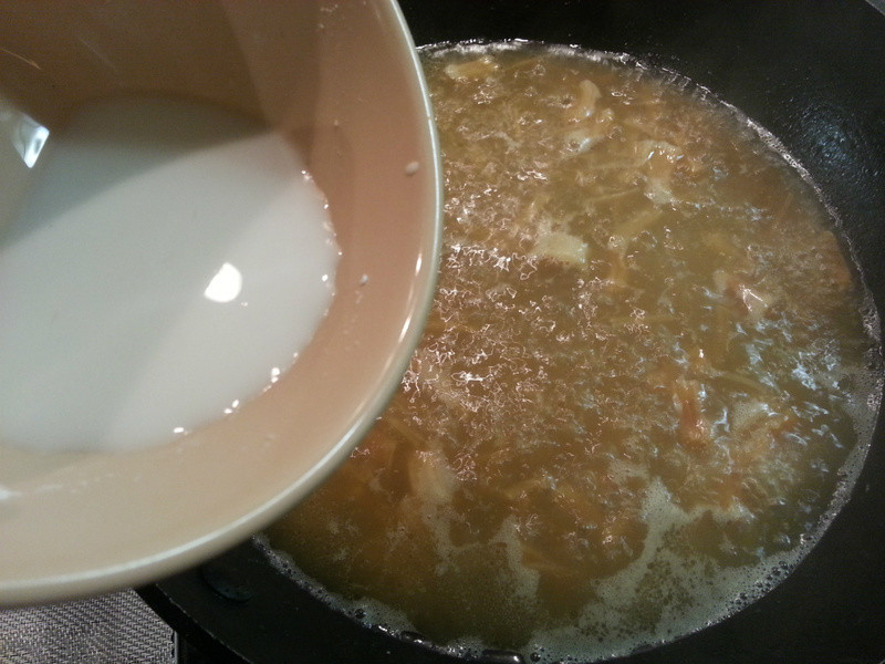 �ɱ���������ڹϵ�����