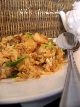 金牌海鲜炒饭的做法